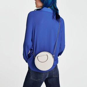 Zara Bags - Zara ecru oval mini crossbody bag Zara Bags - Zara ecru oval mini crossbody bag